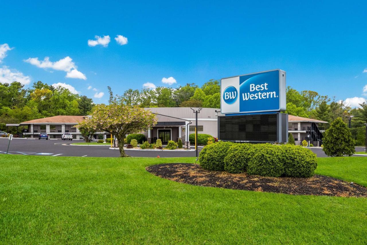 Best Western Bordentown Inn Екстериор снимка