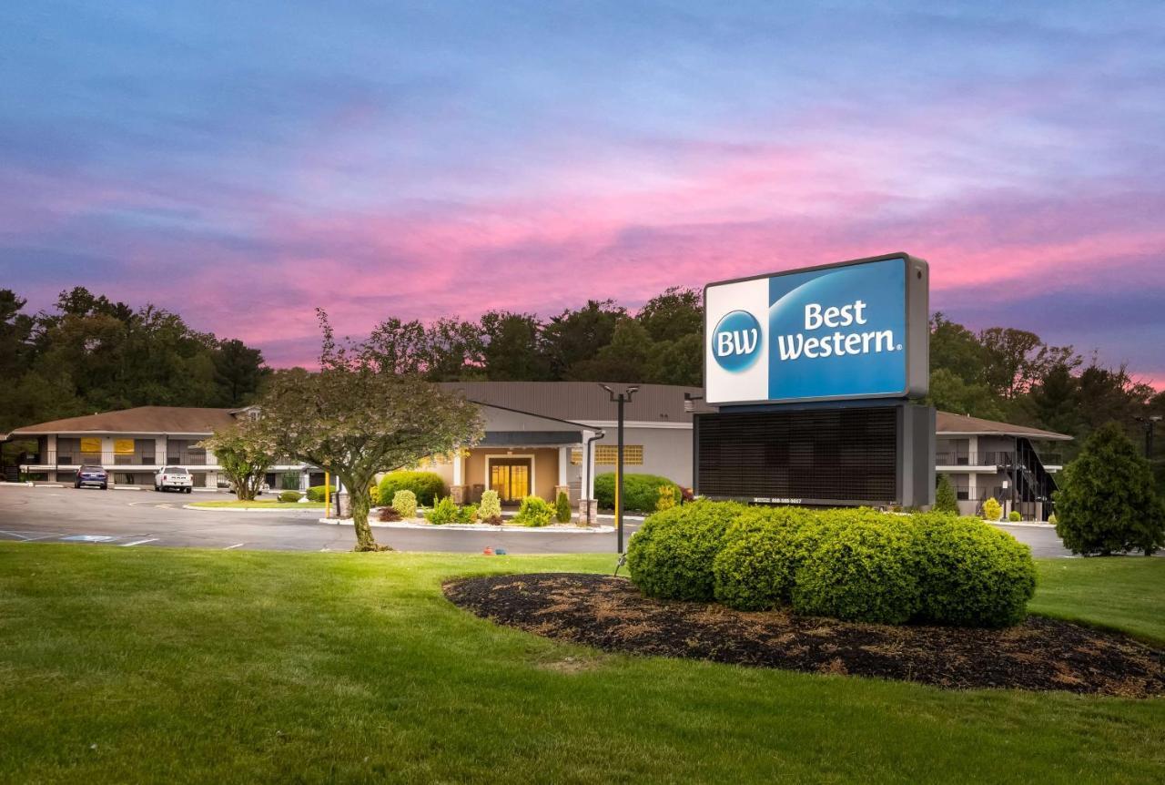Best Western Bordentown Inn Екстериор снимка