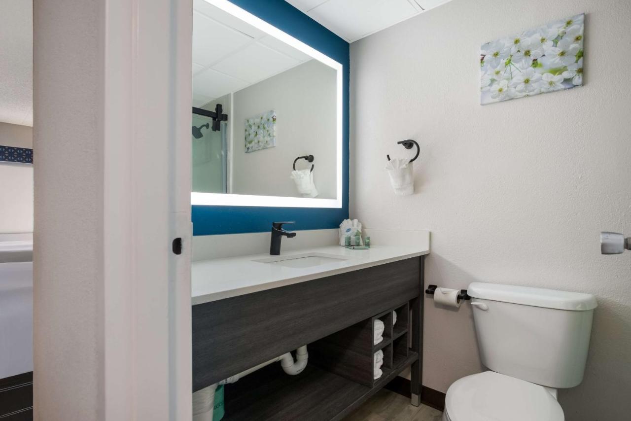 Best Western Bordentown Inn Екстериор снимка