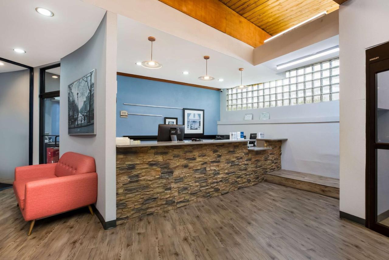 Best Western Bordentown Inn Екстериор снимка