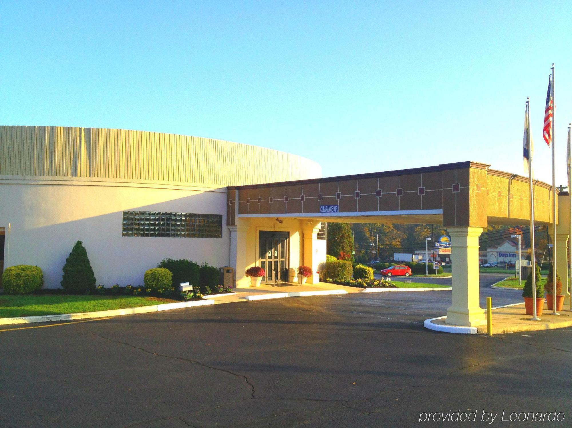 Best Western Bordentown Inn Екстериор снимка