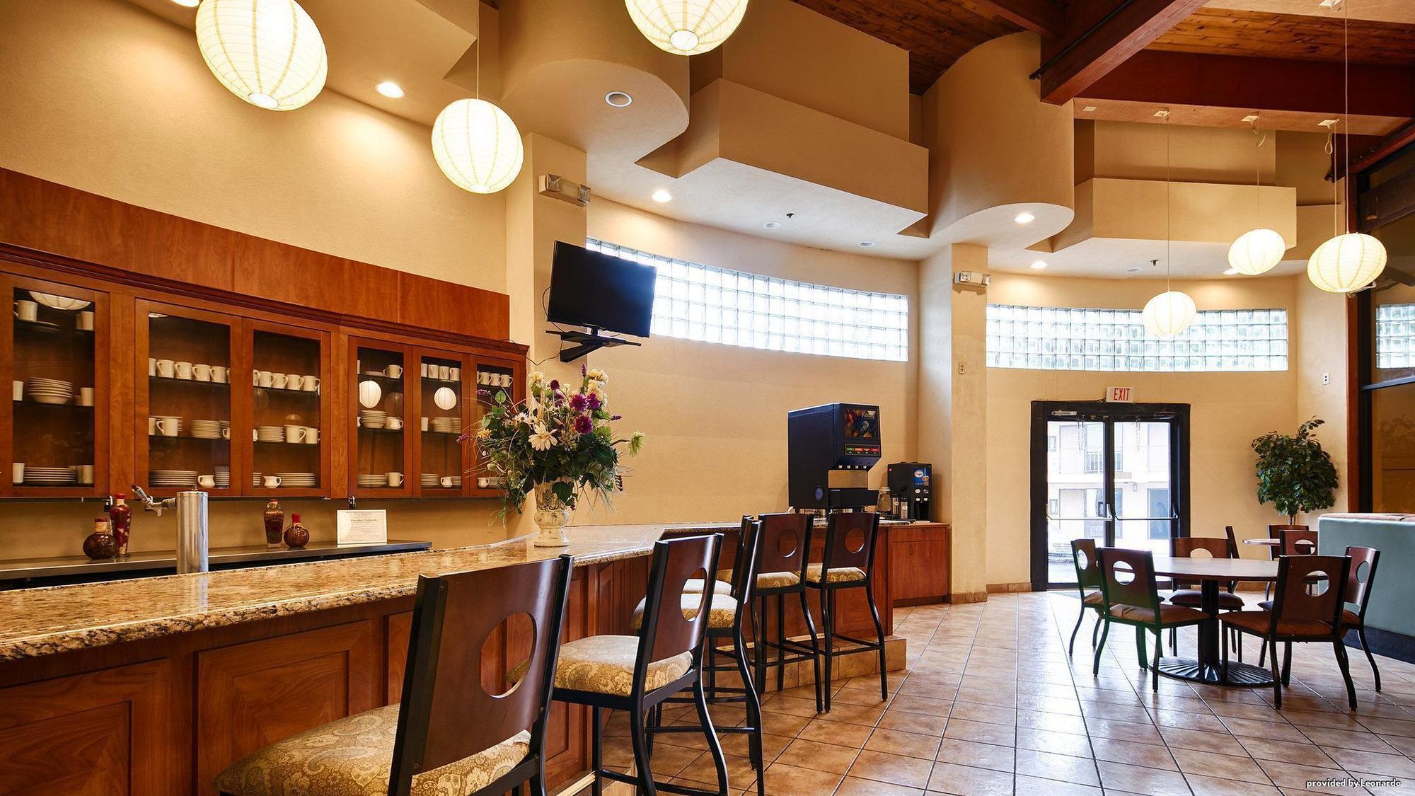 Best Western Bordentown Inn Екстериор снимка