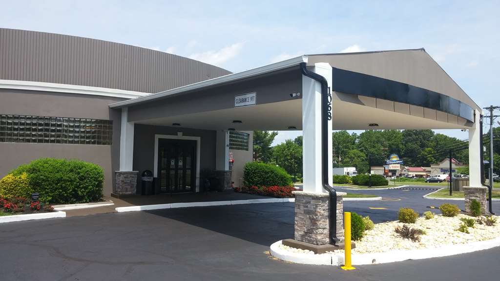 Best Western Bordentown Inn Екстериор снимка