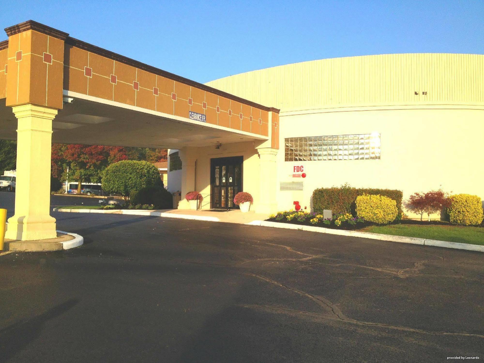 Best Western Bordentown Inn Екстериор снимка