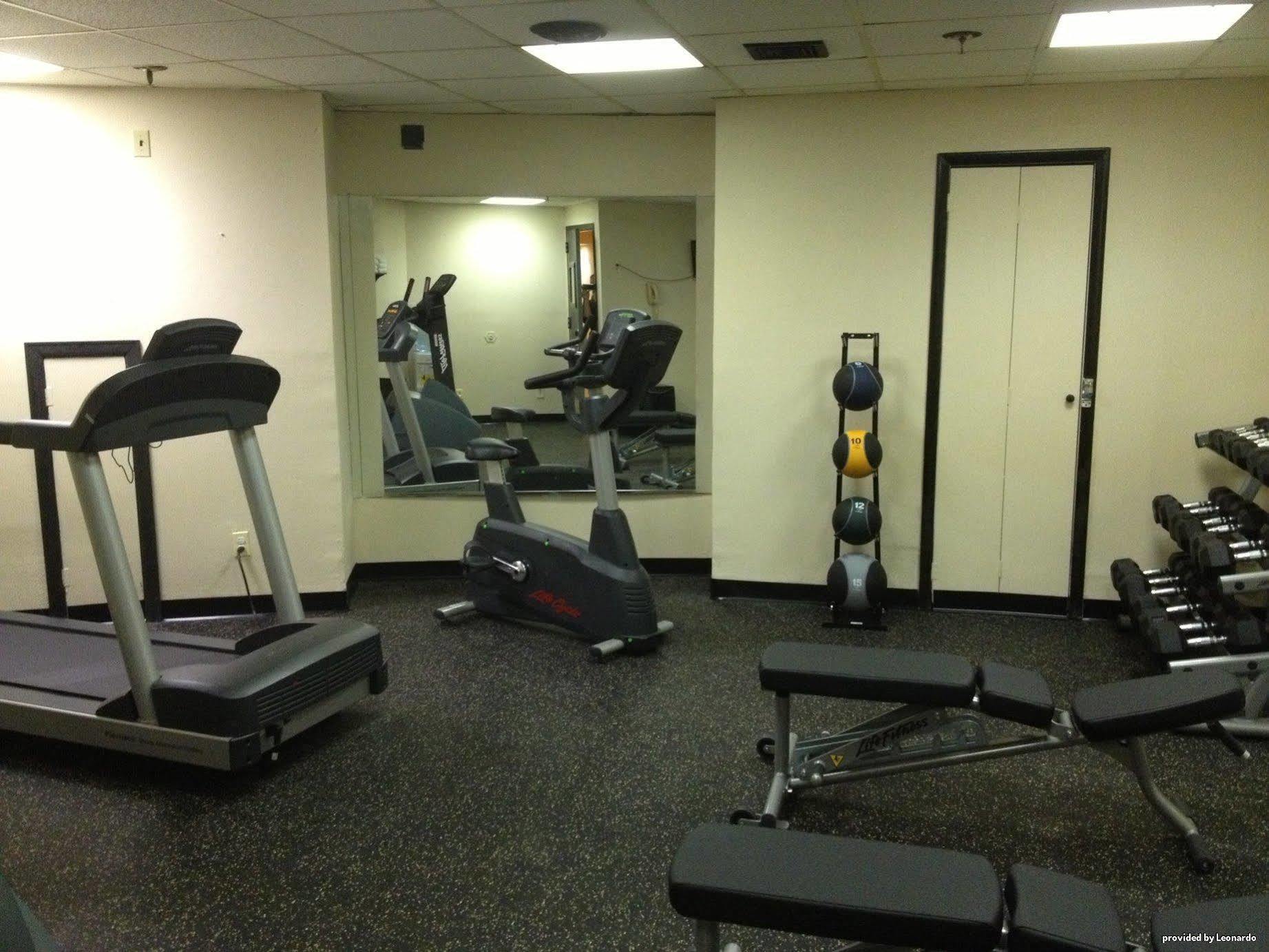 Best Western Bordentown Inn Екстериор снимка