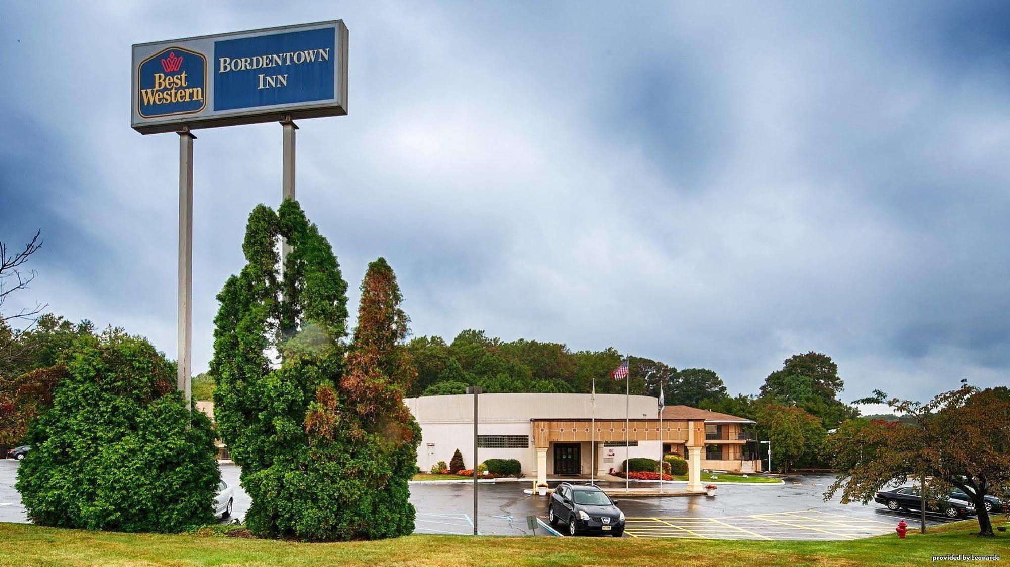 Best Western Bordentown Inn Екстериор снимка